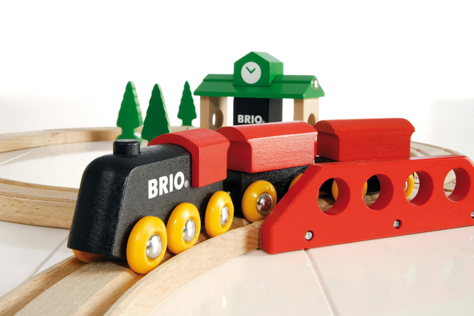 BRIO Luciérnaga De Arrastre De Madera FSC, Con Luz Parpadeante Y Sonido, Para Niños De 12+ Meses