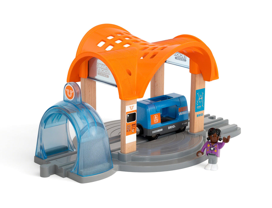 BRIO - Action Tunnel Station - Ravensburger Australia & New Zealand