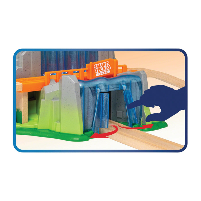 BRIO - Waterfall Tunnel 4 pieces - Ravensburger Australia & New Zealand